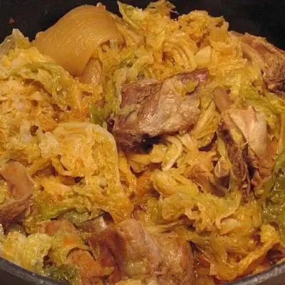 Dalla cassoeula al risotto alla monzese: 5 piatti lombardi da riscoprire in autunno 13 Cassoeula